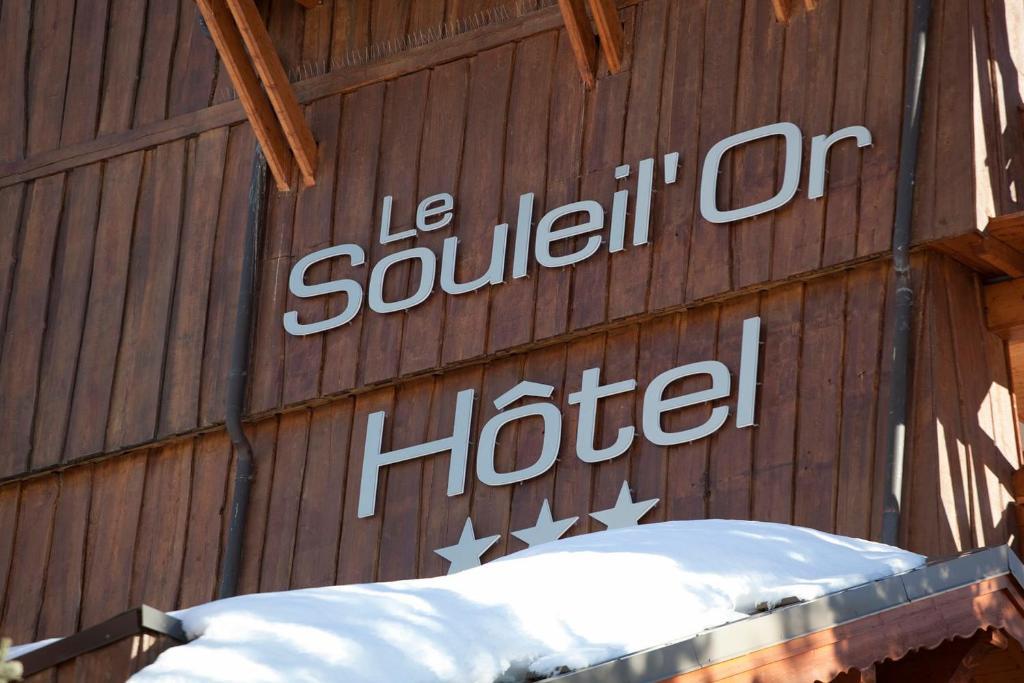 Le Souleil'Or Hotel เลส์เดอซาลป์ ภายนอก รูปภาพ