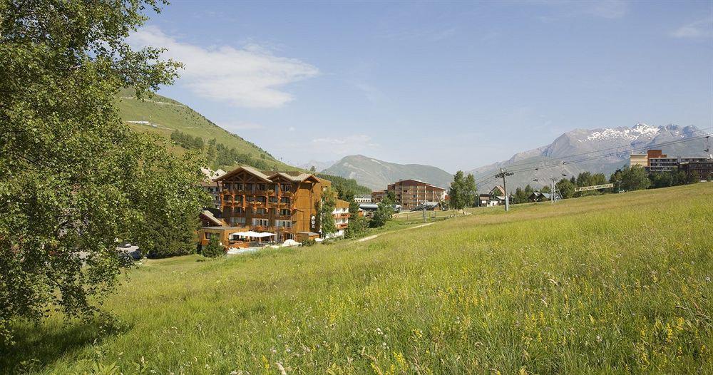 Le Souleil'Or Hotel เลส์เดอซาลป์ ภายนอก รูปภาพ